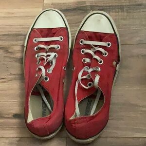 Converse Low Top Shoes